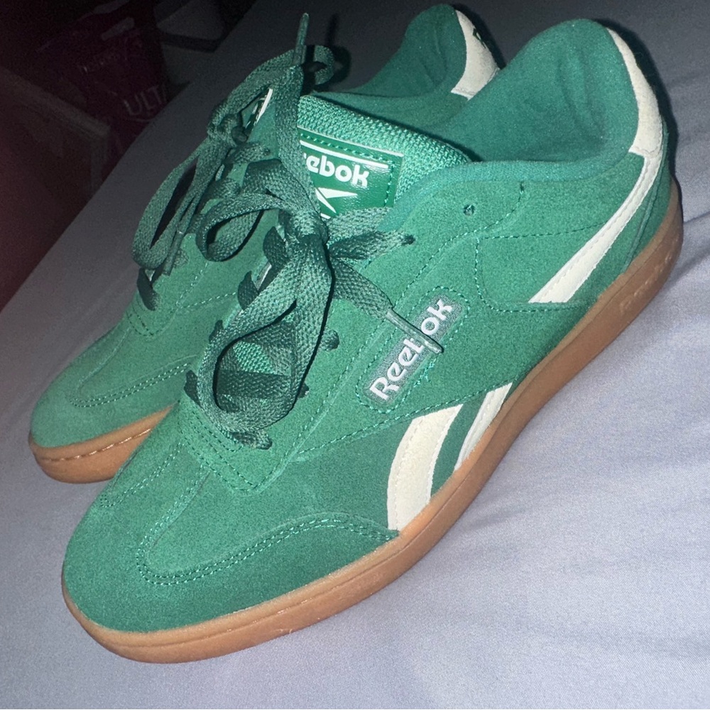 Reebok Forte Lounge Suede Sneaker